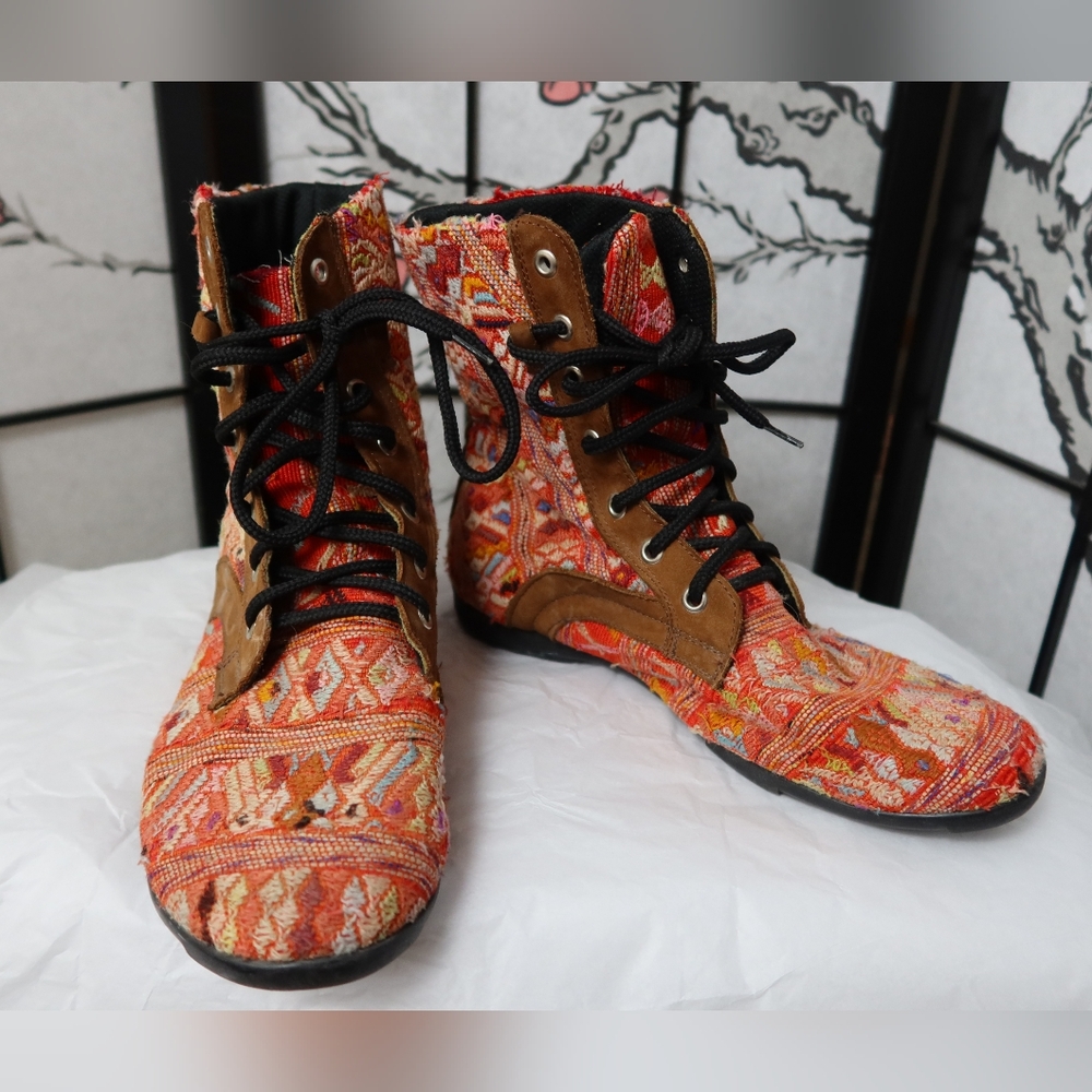 Boho Red Patterned Lace-Up Women's Ankle Boots